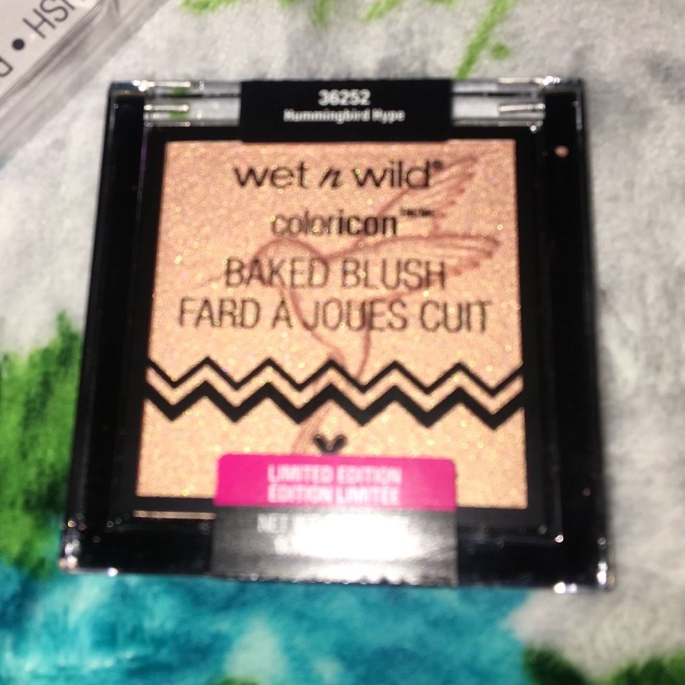 Wet n Wild Flights of Fancy Color Icon Baked Blush